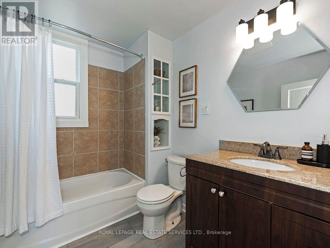 62 Newmarket Avenue Property Photo 20