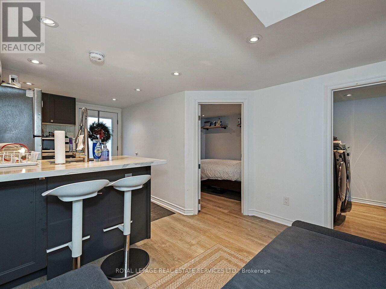 62 Newmarket Avenue Property Photo 38