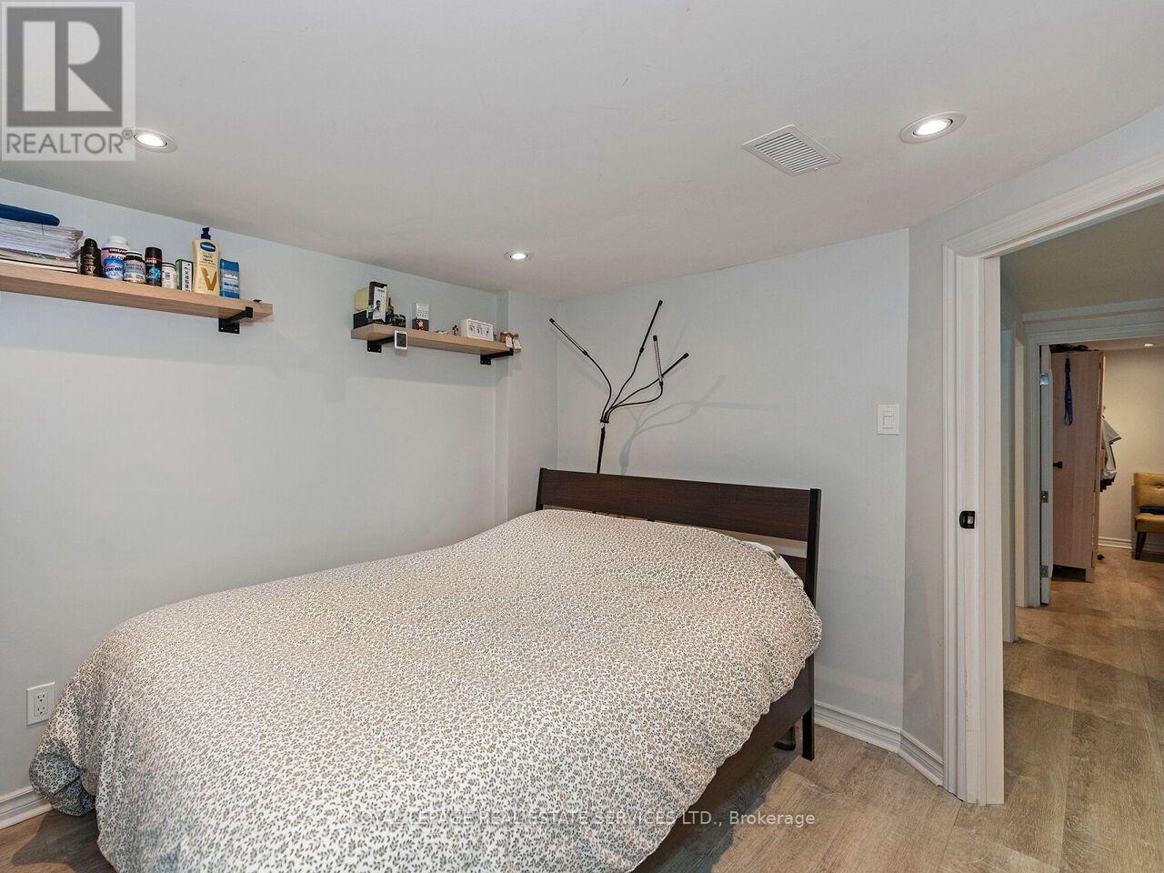 62 Newmarket Avenue Property Photo 39