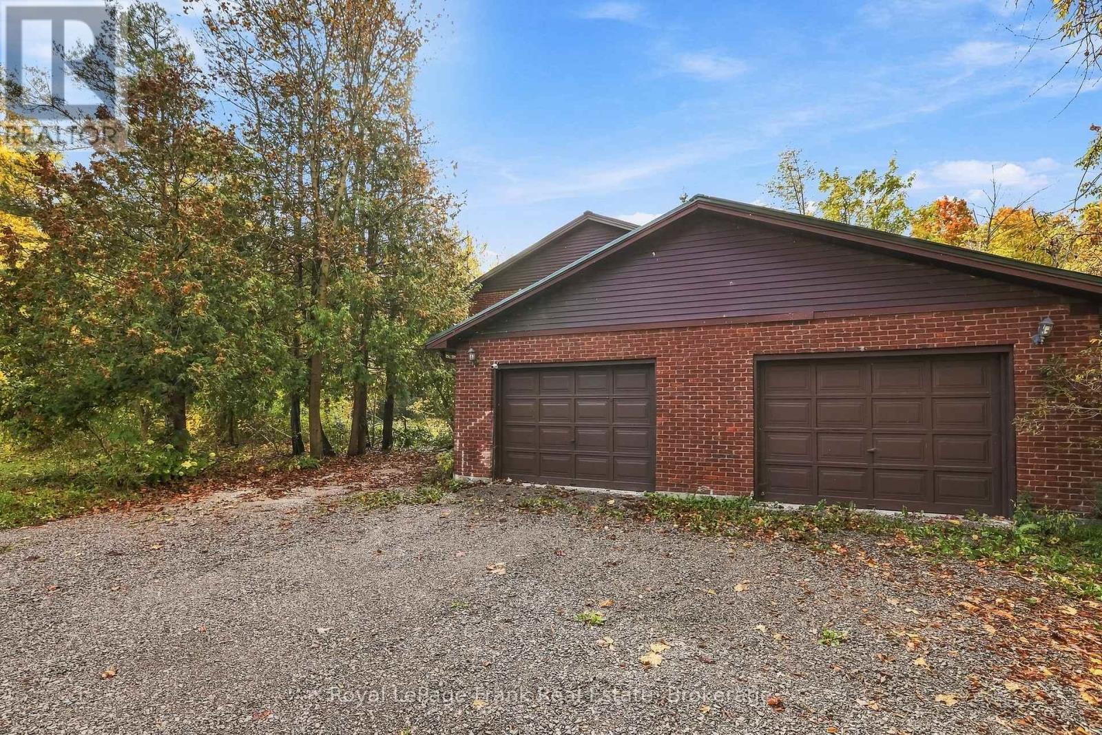 120 Aldred Drive Property Photo 5