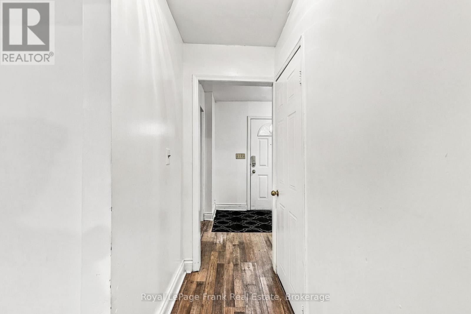120 Aldred Drive Property Photo 9