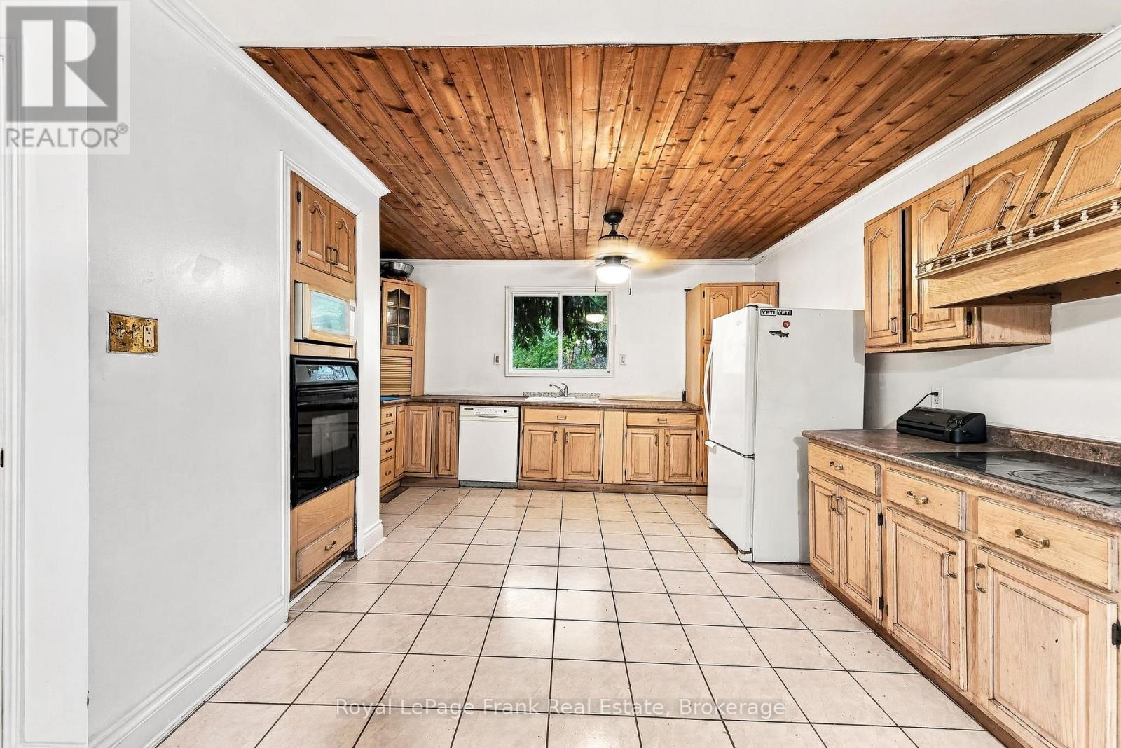 120 Aldred Drive Property Photo 14