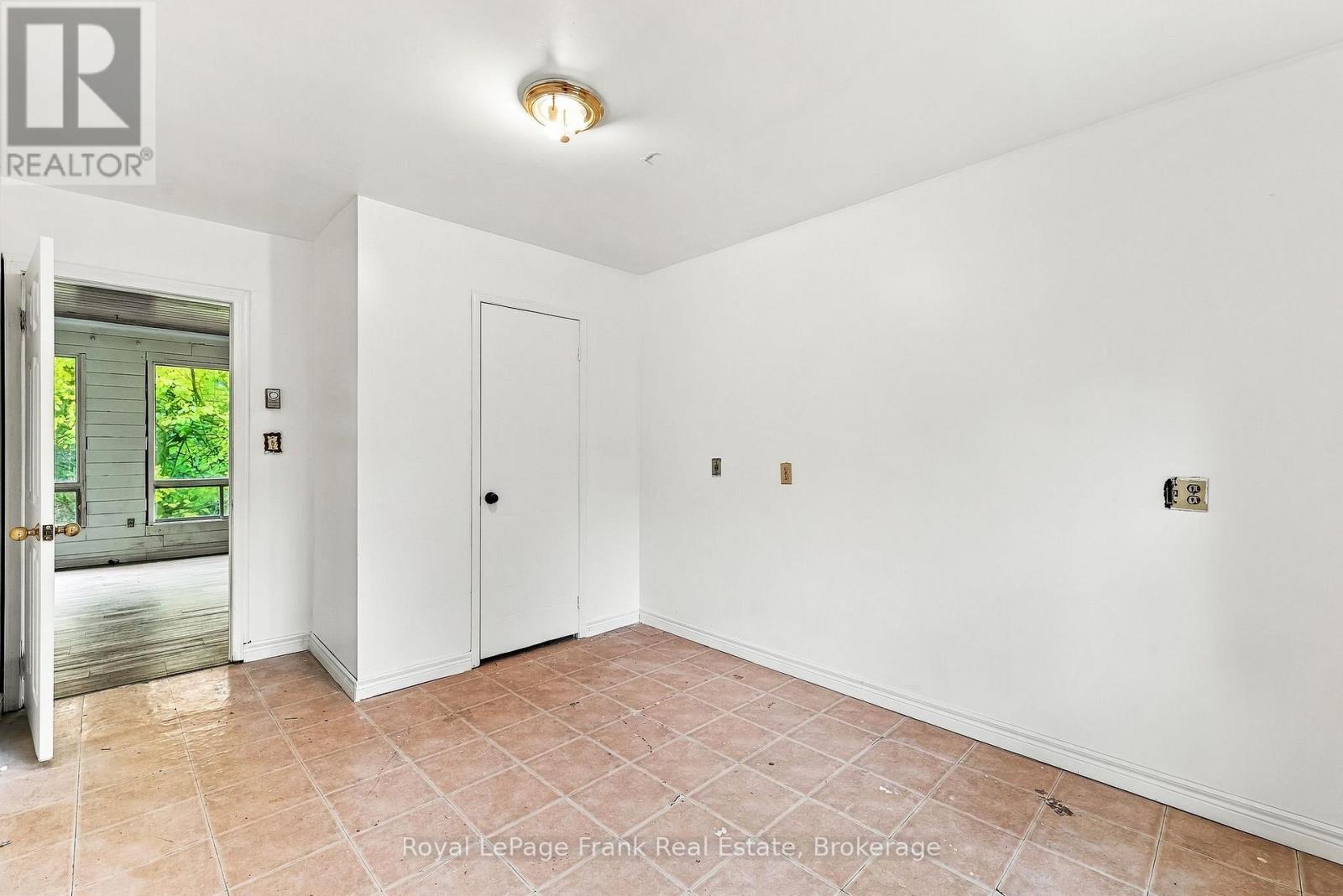 120 Aldred Drive Property Photo 20