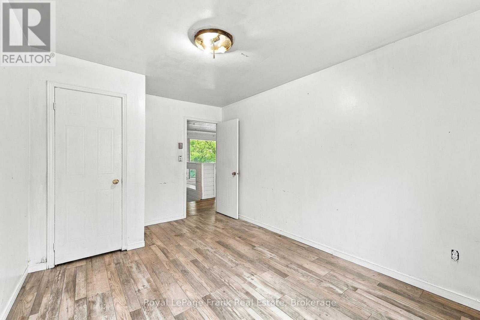 120 Aldred Drive Property Photo 23