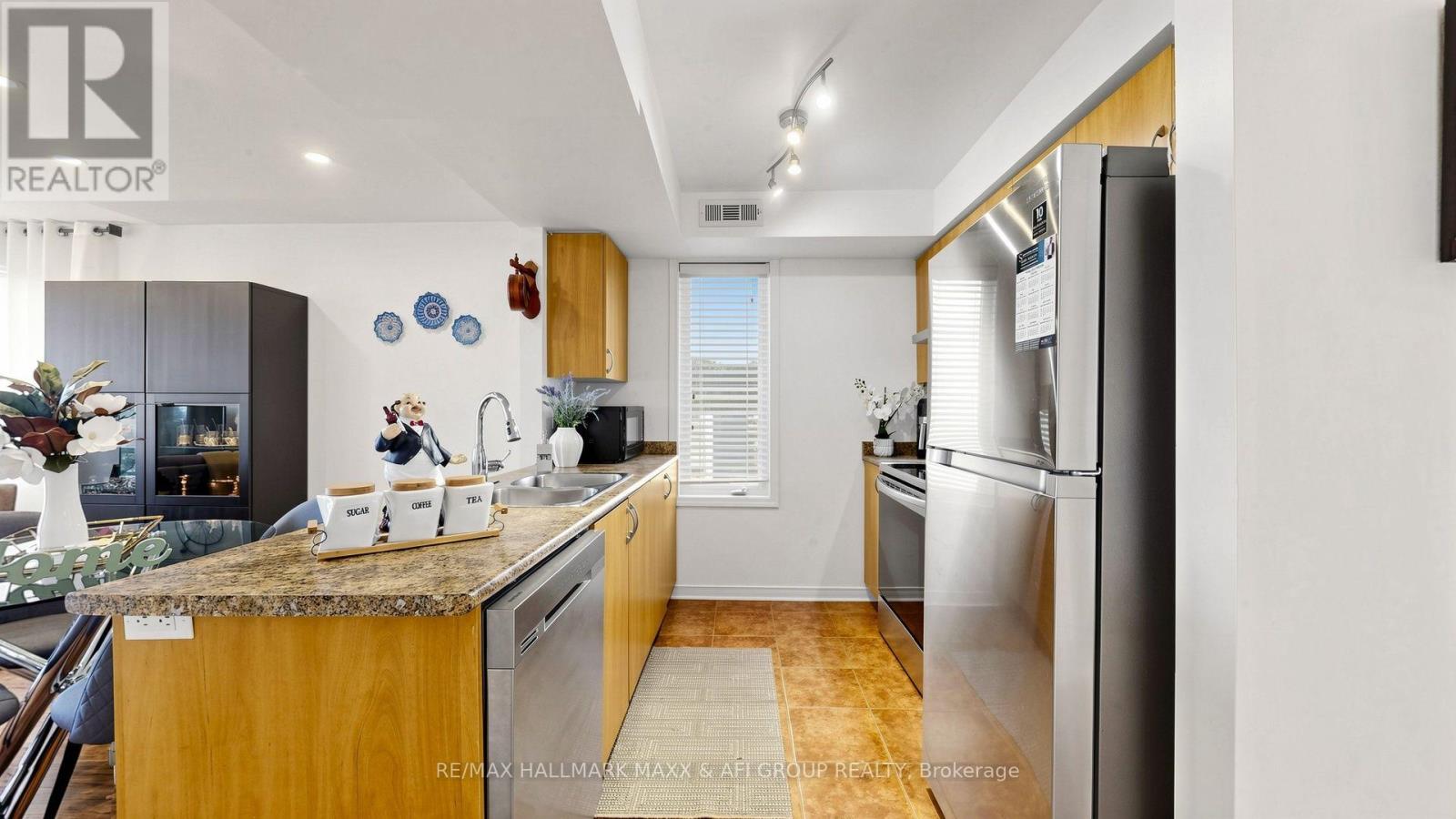 2 - 92 Petra Way Property Photo 16