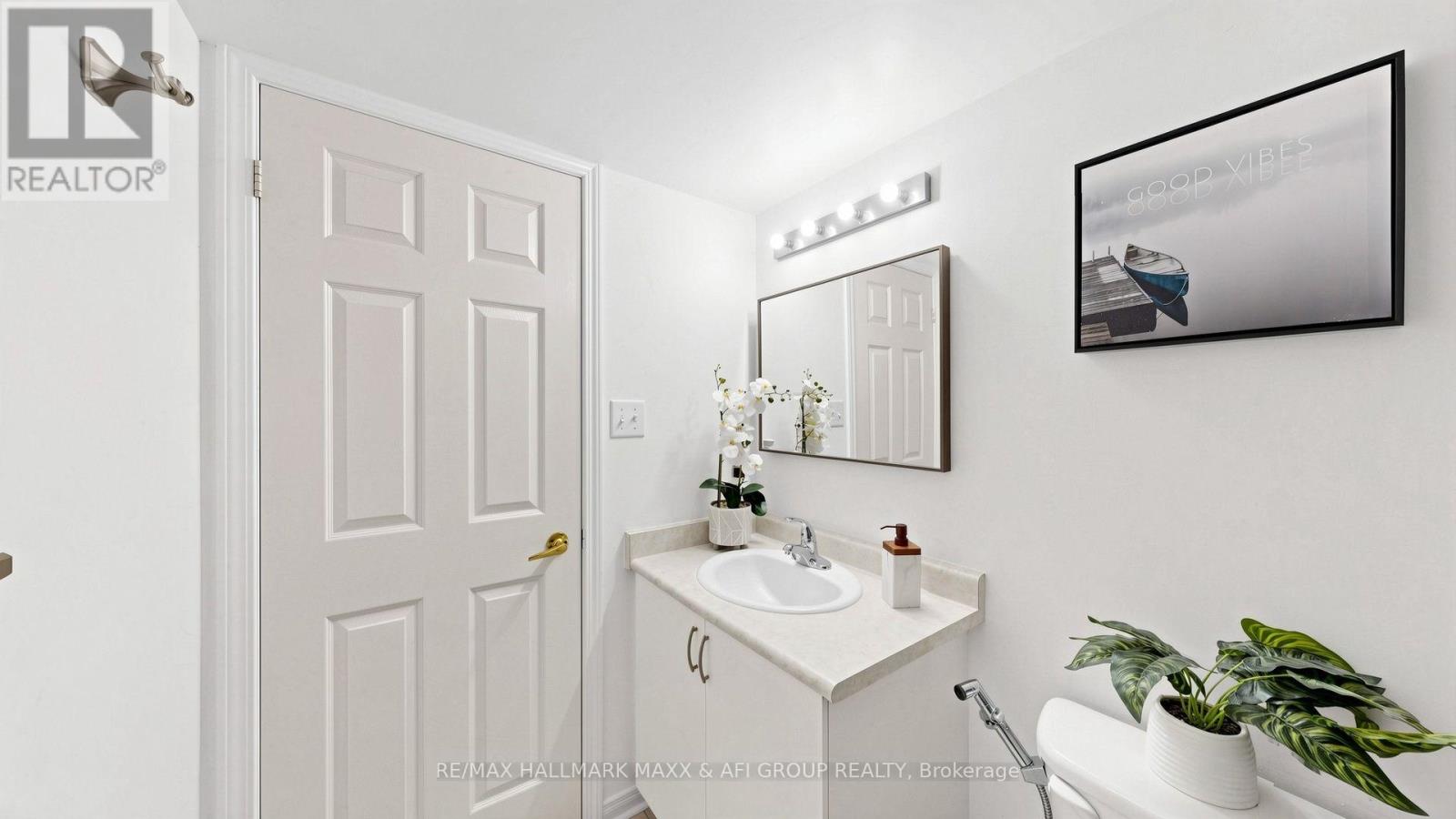 2 - 92 Petra Way Property Photo 35