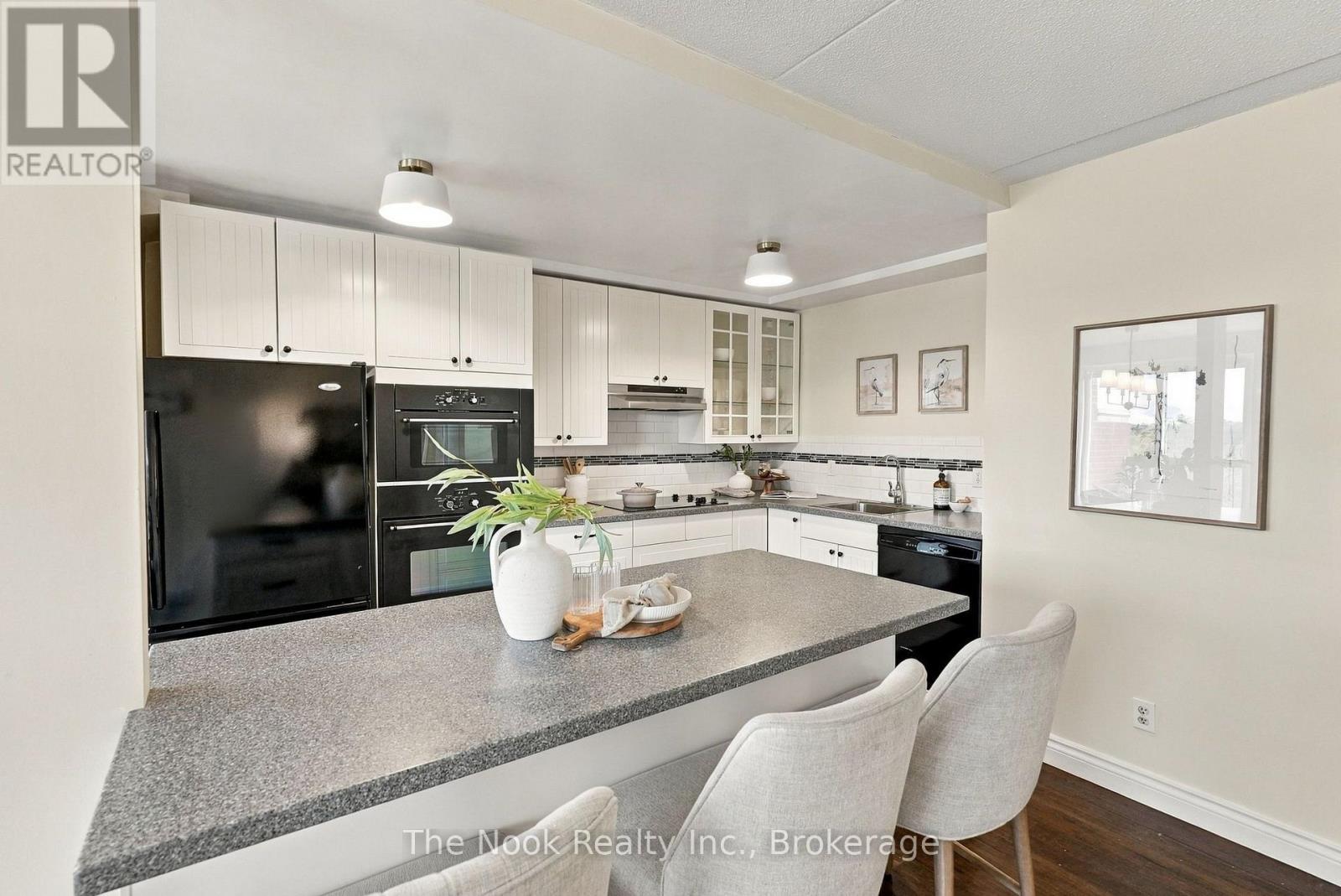 507 - 144 Queen Street Property Photo 8