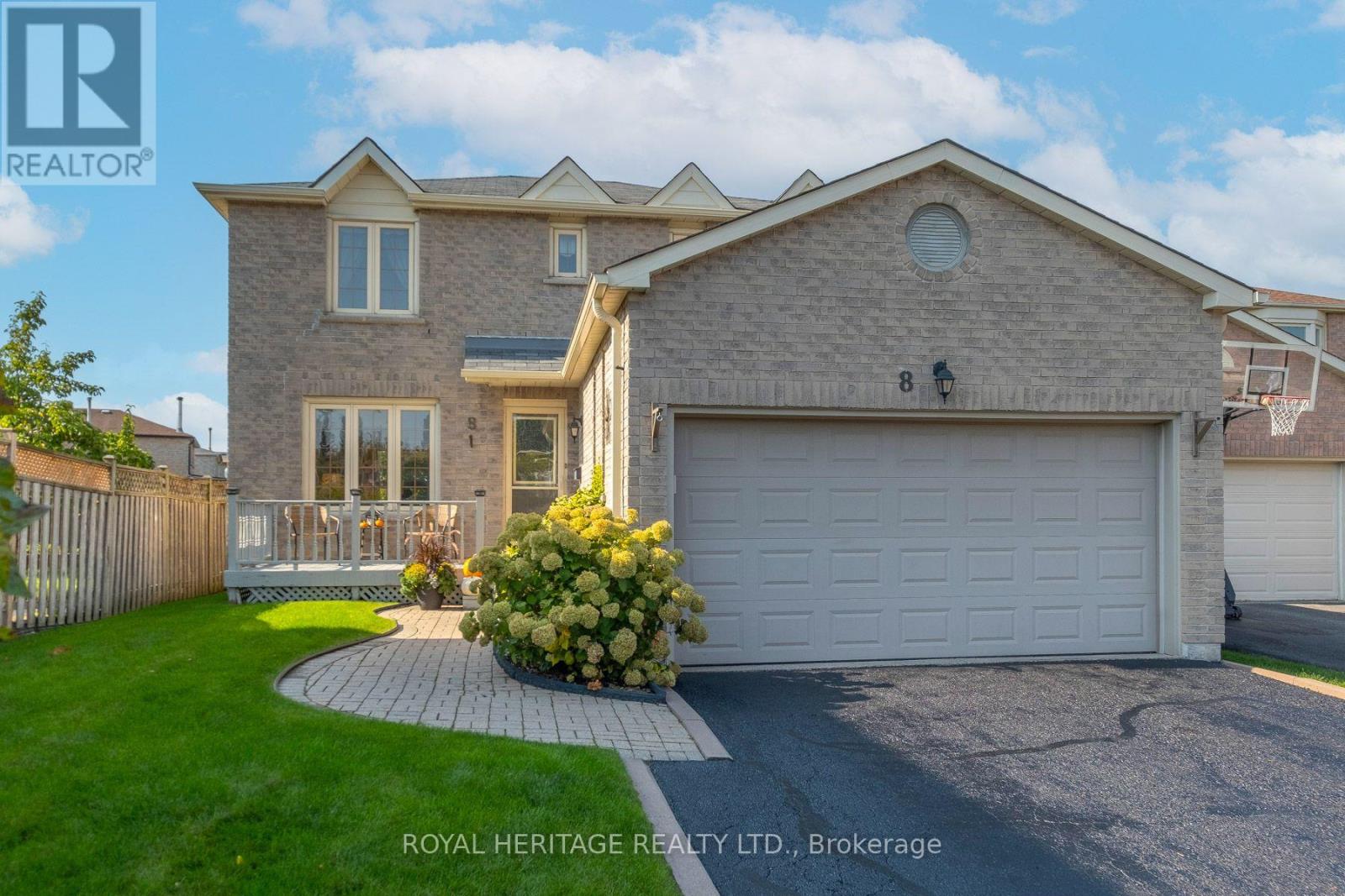 8 DAKIN DRIVE Property Photo 1