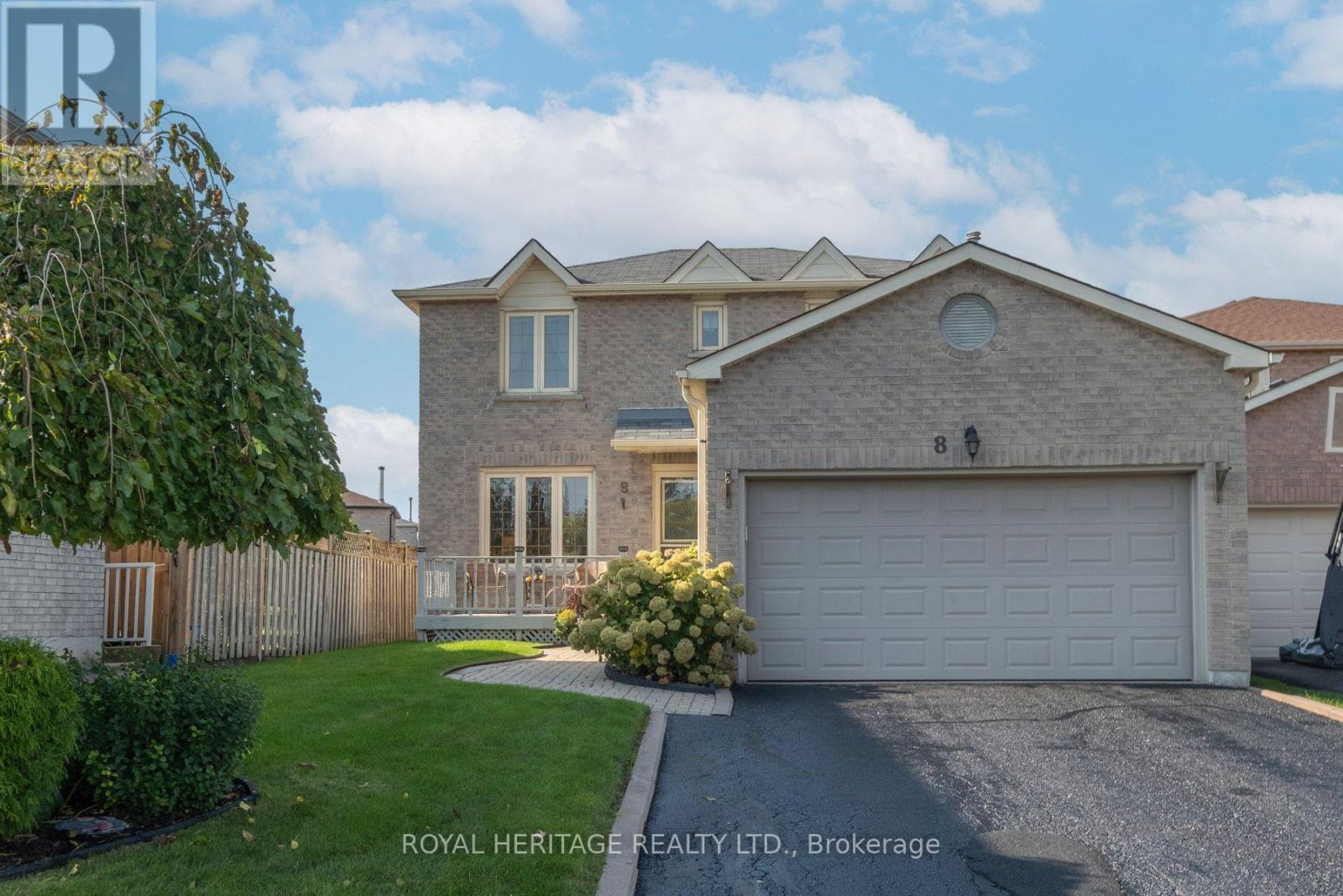 8 Dakin Drive Property Photo 2