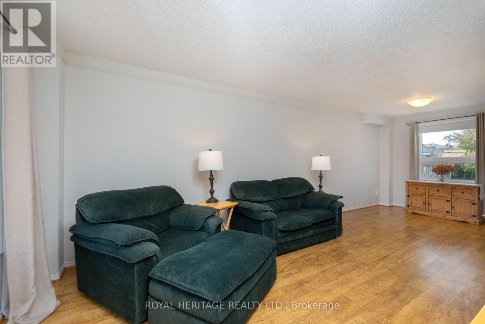 8 Dakin Drive Property Photo 19