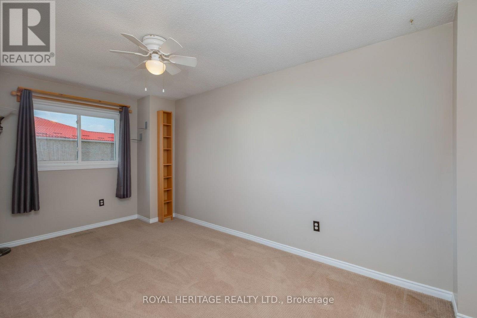 8 Dakin Drive Property Photo 28