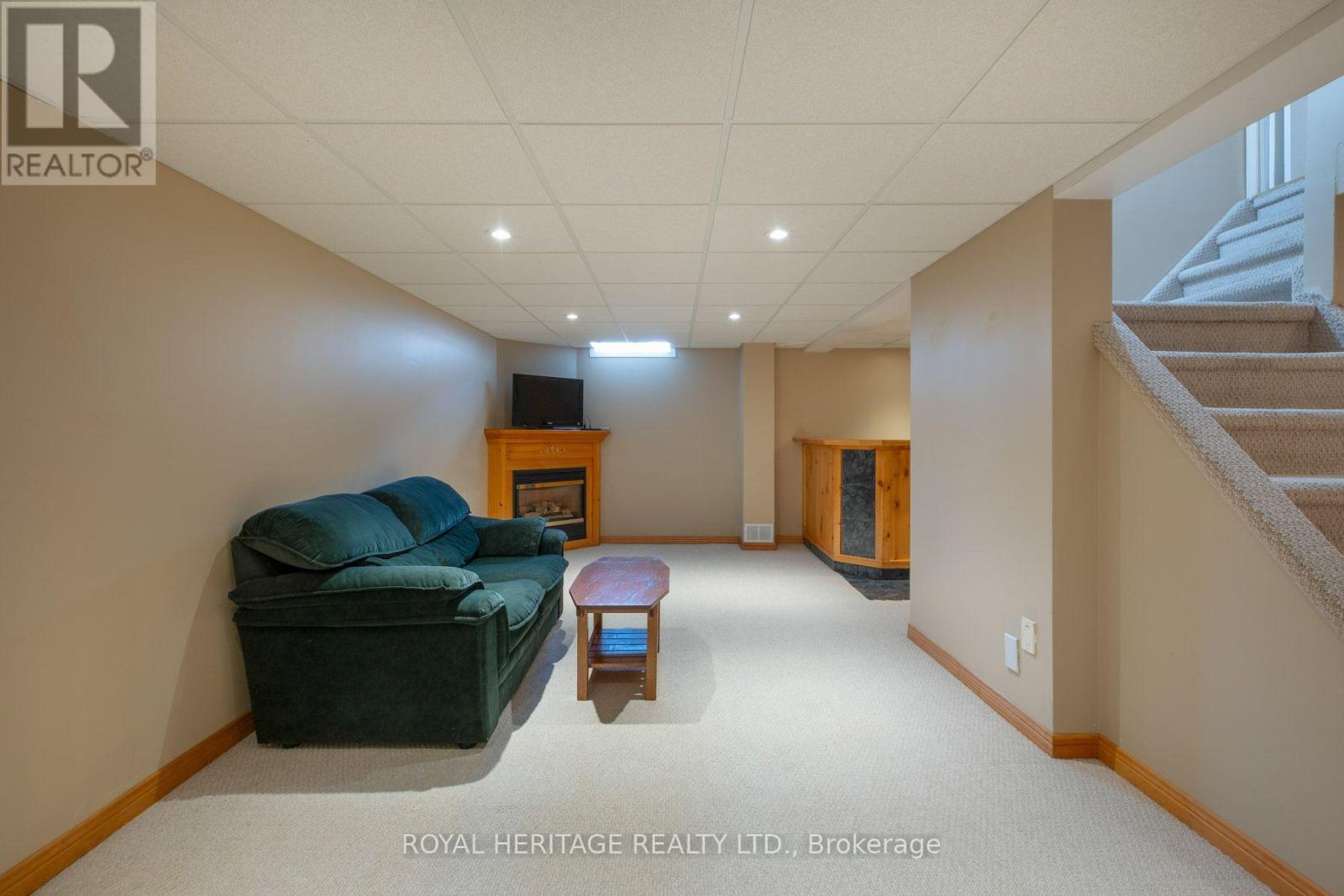 8 Dakin Drive Property Photo 31