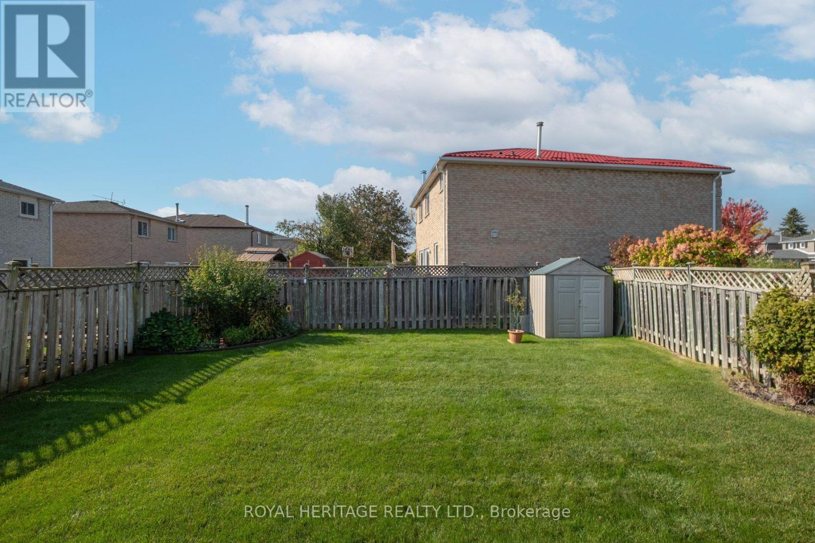 8 Dakin Drive Property Photo 40