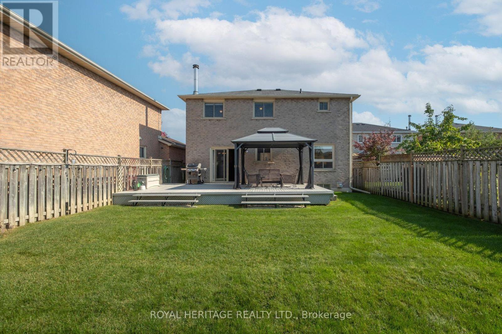 8 Dakin Drive Property Photo 41