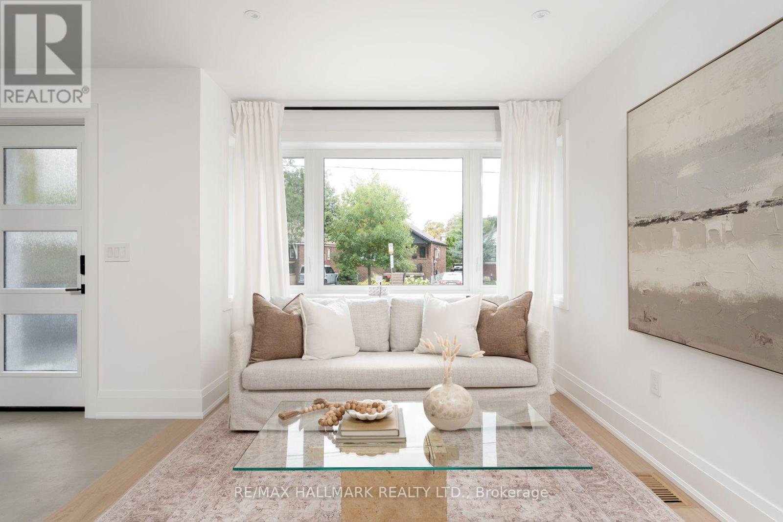 1075 Greenwood Avenue Property Photo 8
