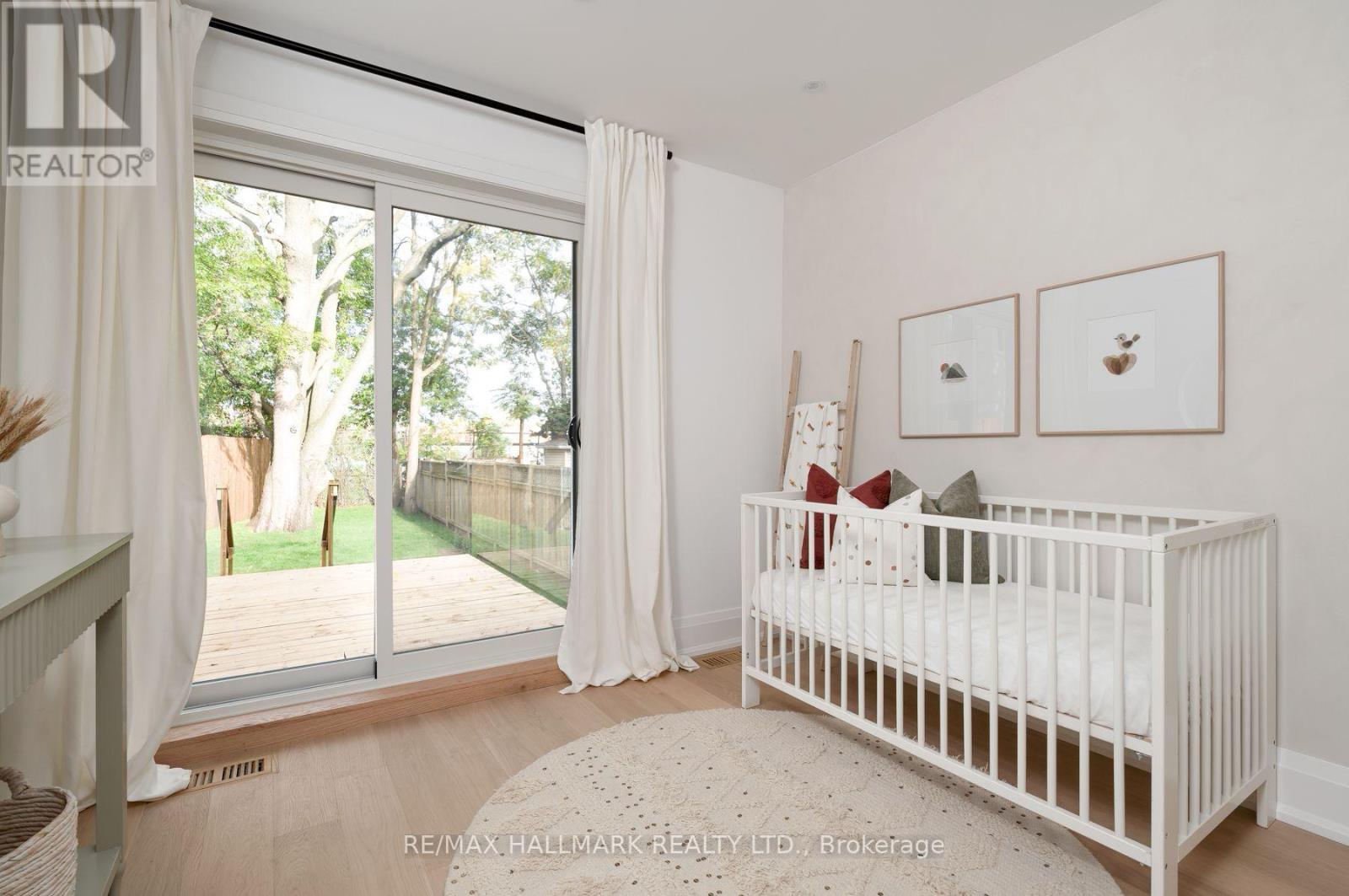 1075 Greenwood Avenue Property Photo 24