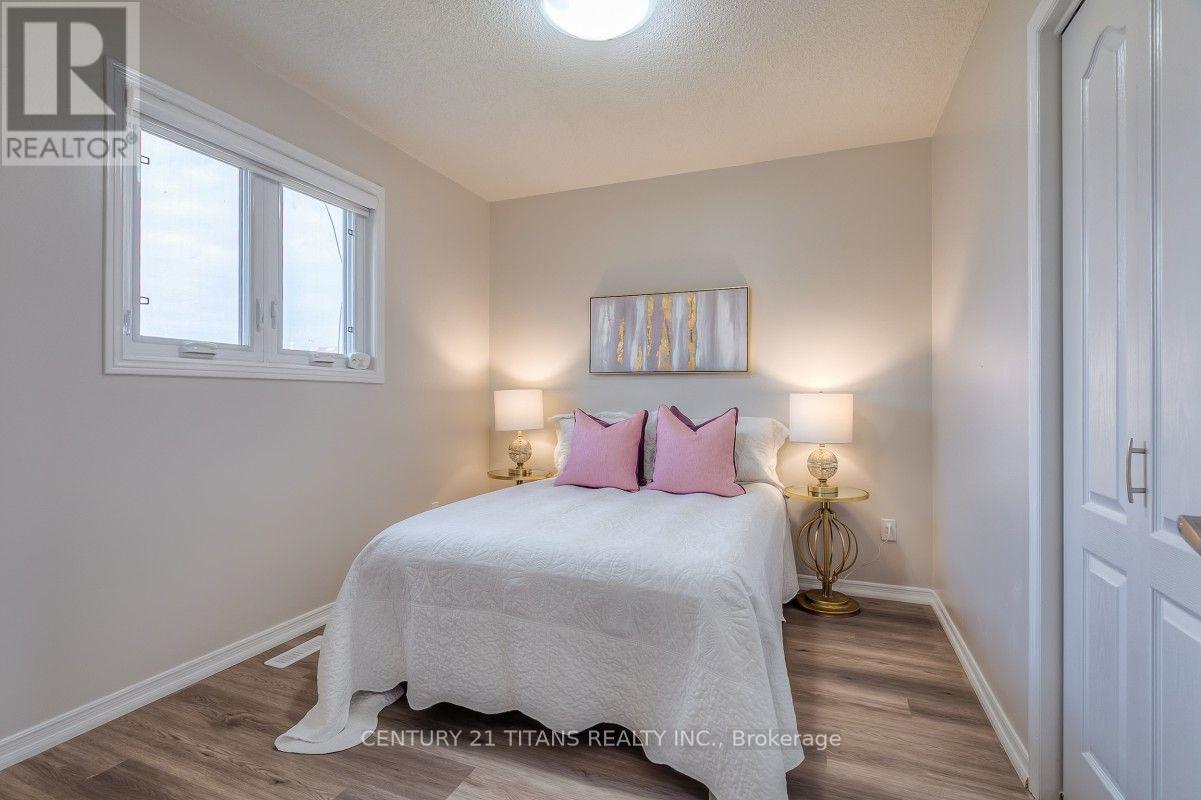 20 Millstone Crescent Property Photo 28