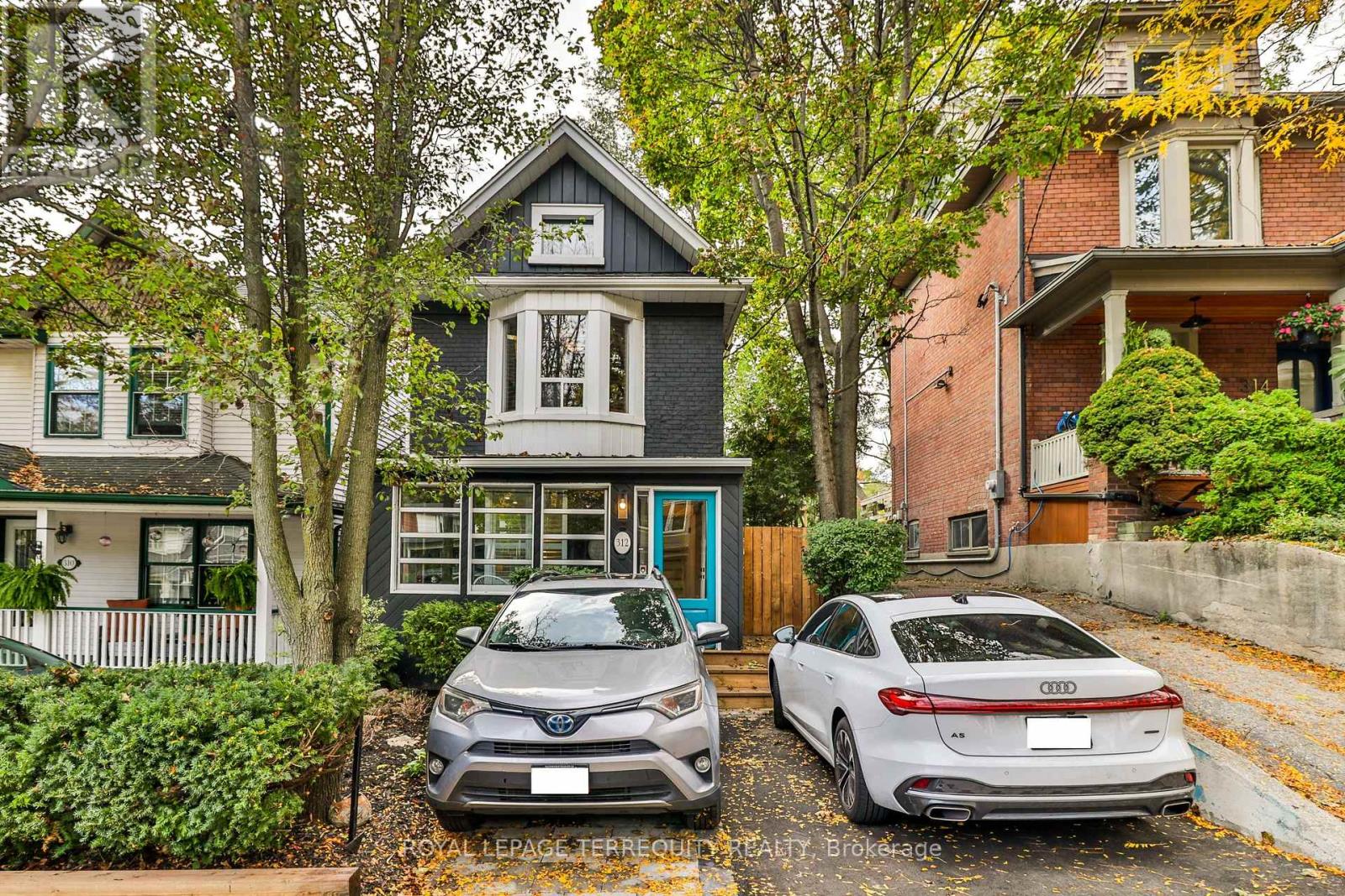 312 Kenilworth Avenue Property Photo 1