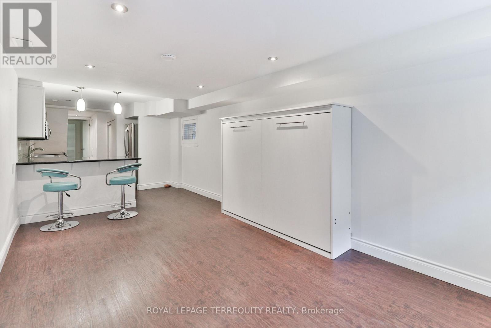 312 Kenilworth Avenue Property Photo 37