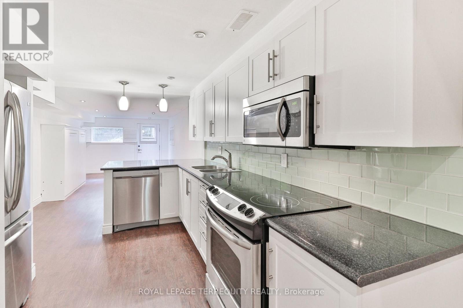 312 Kenilworth Avenue Property Photo 40