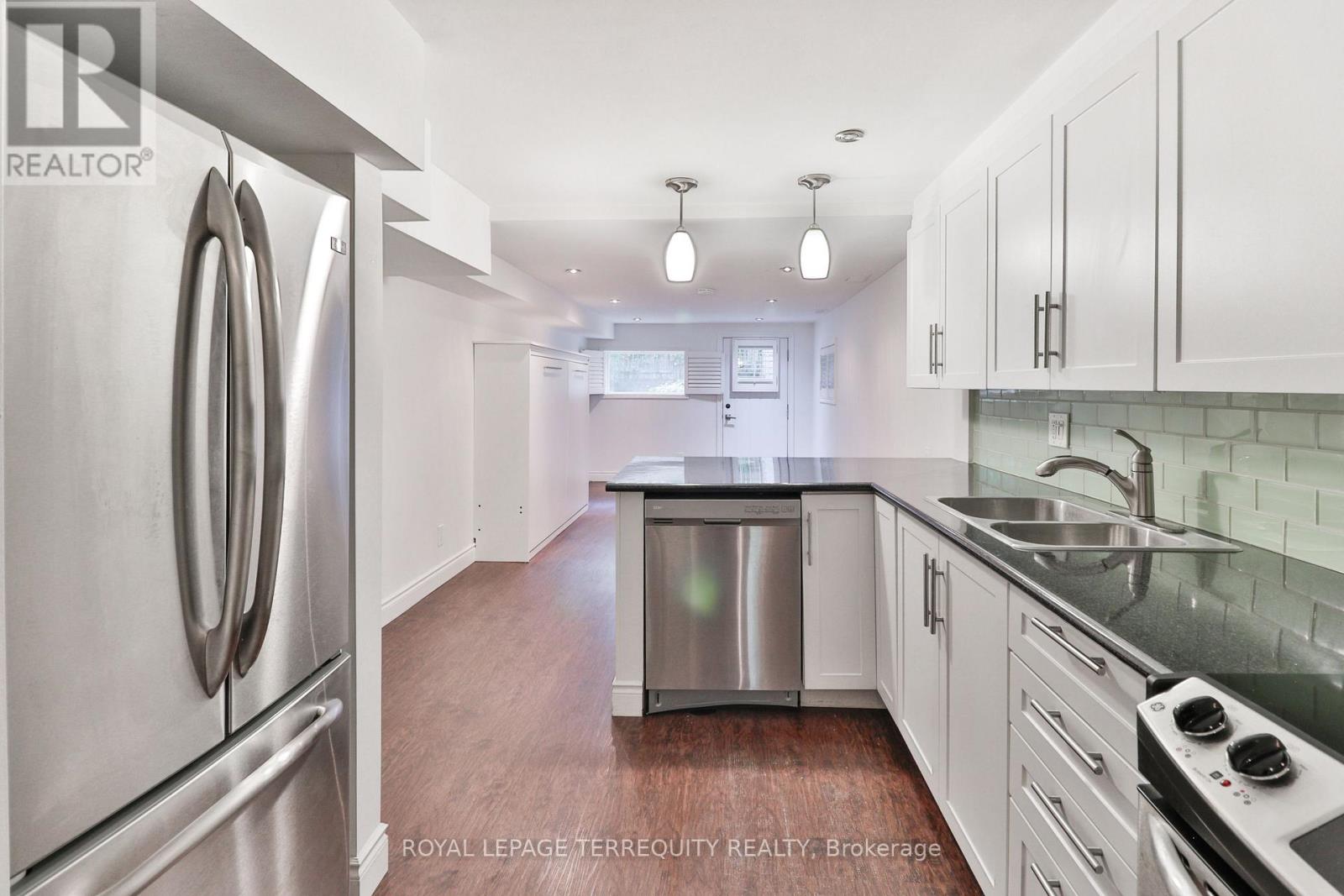 312 Kenilworth Avenue Property Photo 41