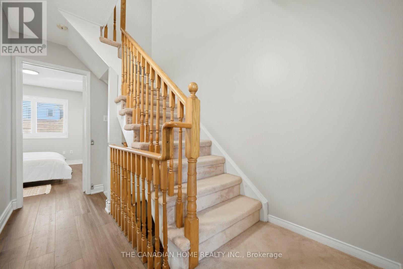9482 Sheppard Avenue E Property Photo 17