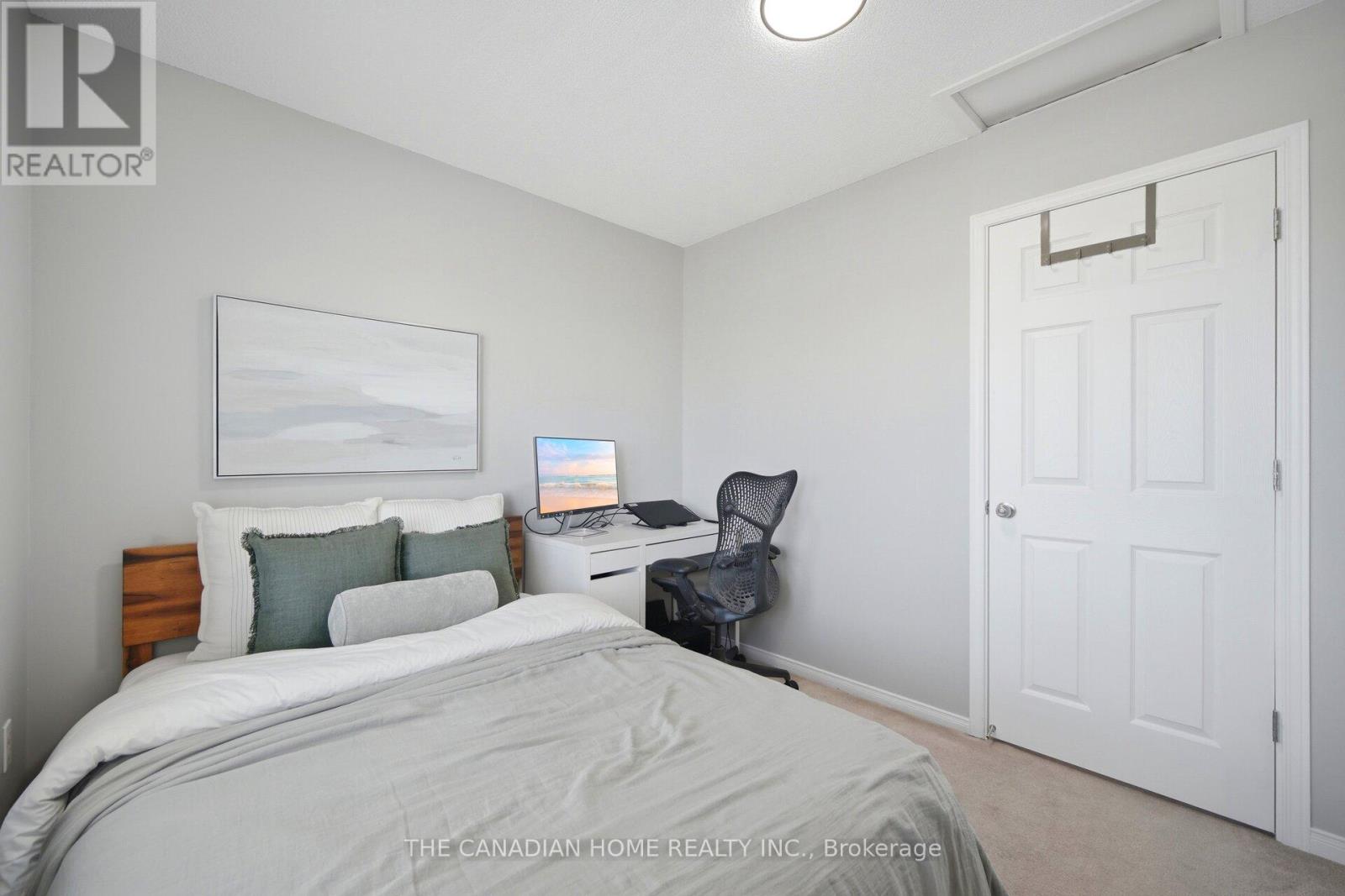 9482 Sheppard Avenue E Property Photo 28