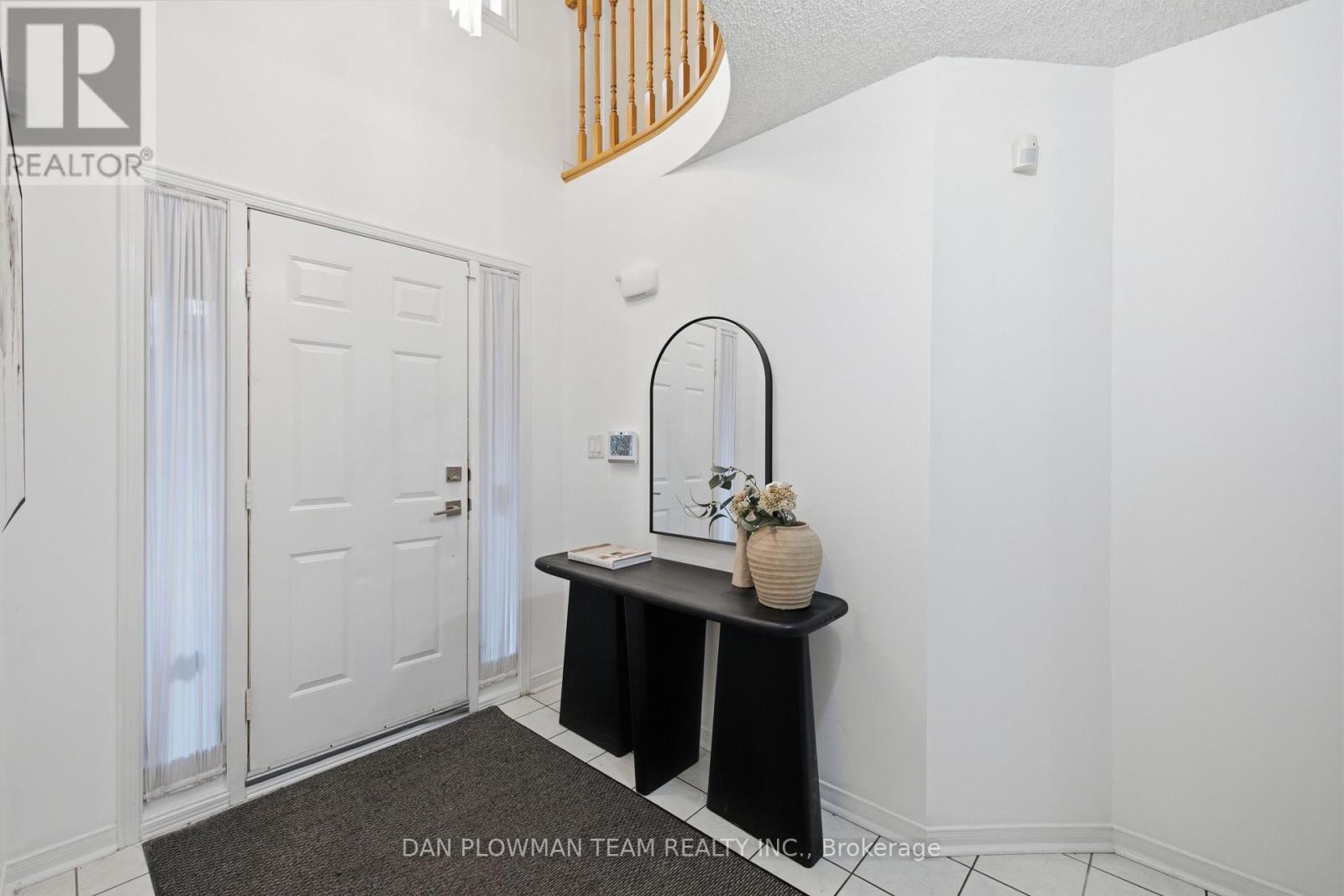 1603 Dellbrook Avenue Property Photo 3