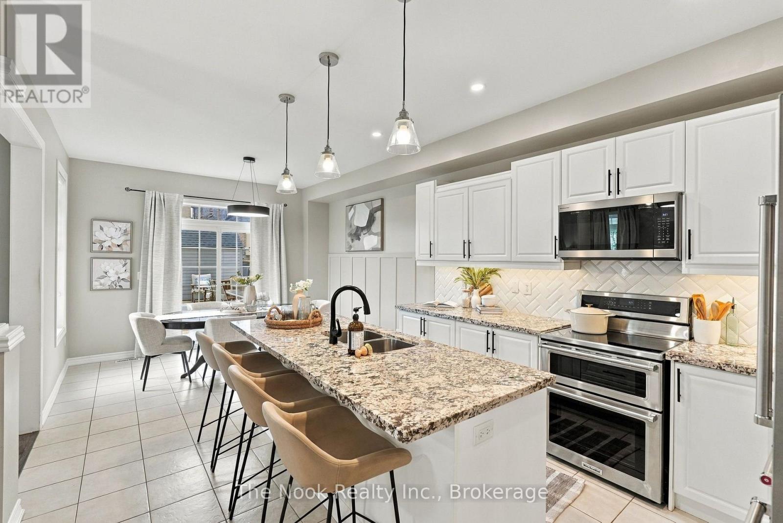 115 Noden Crescent Property Photo 11