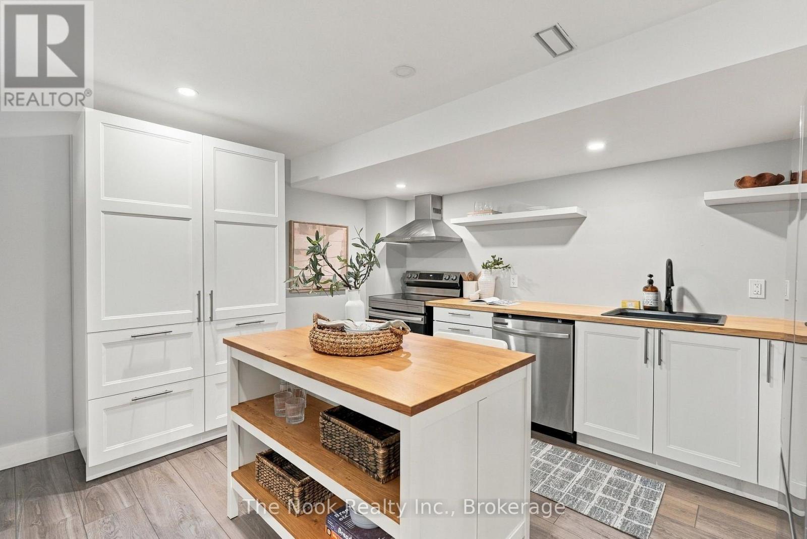 115 Noden Crescent Property Photo 37