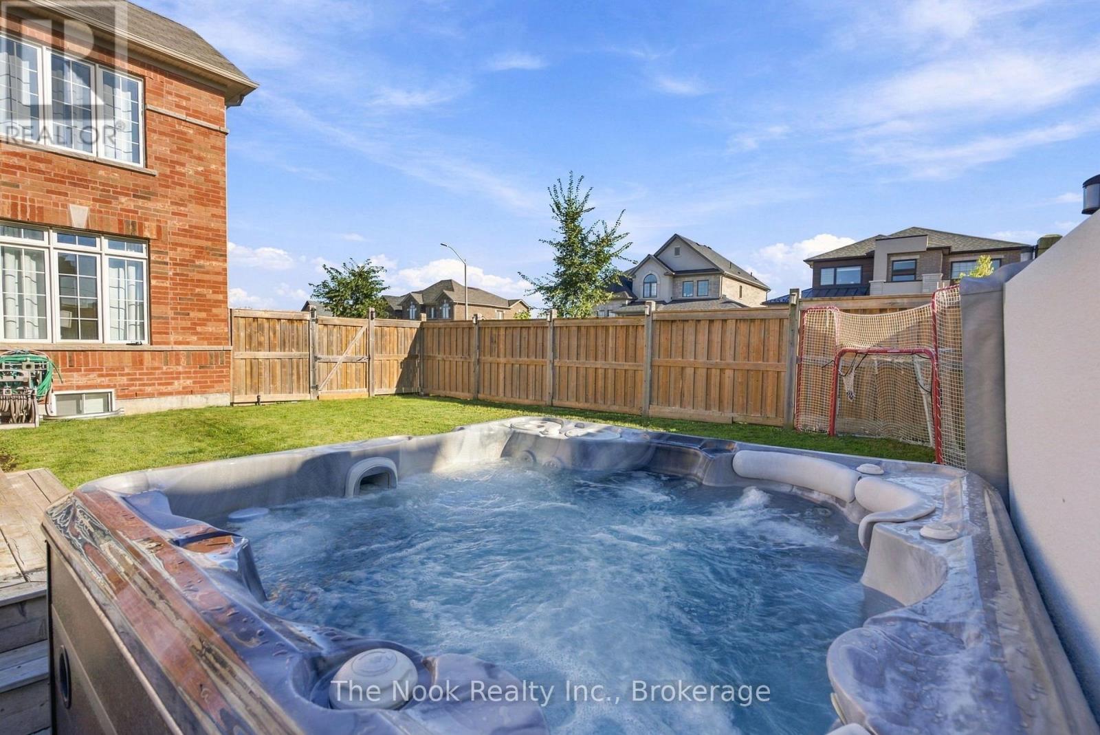 115 Noden Crescent Property Photo 47