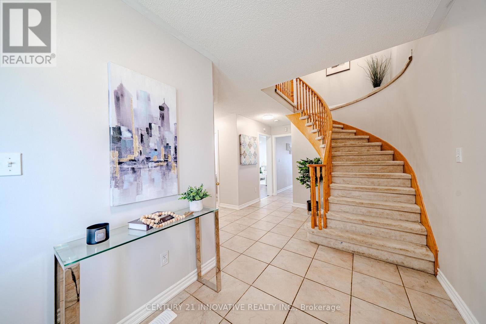 30 Castle Green Drive Property Photo 7