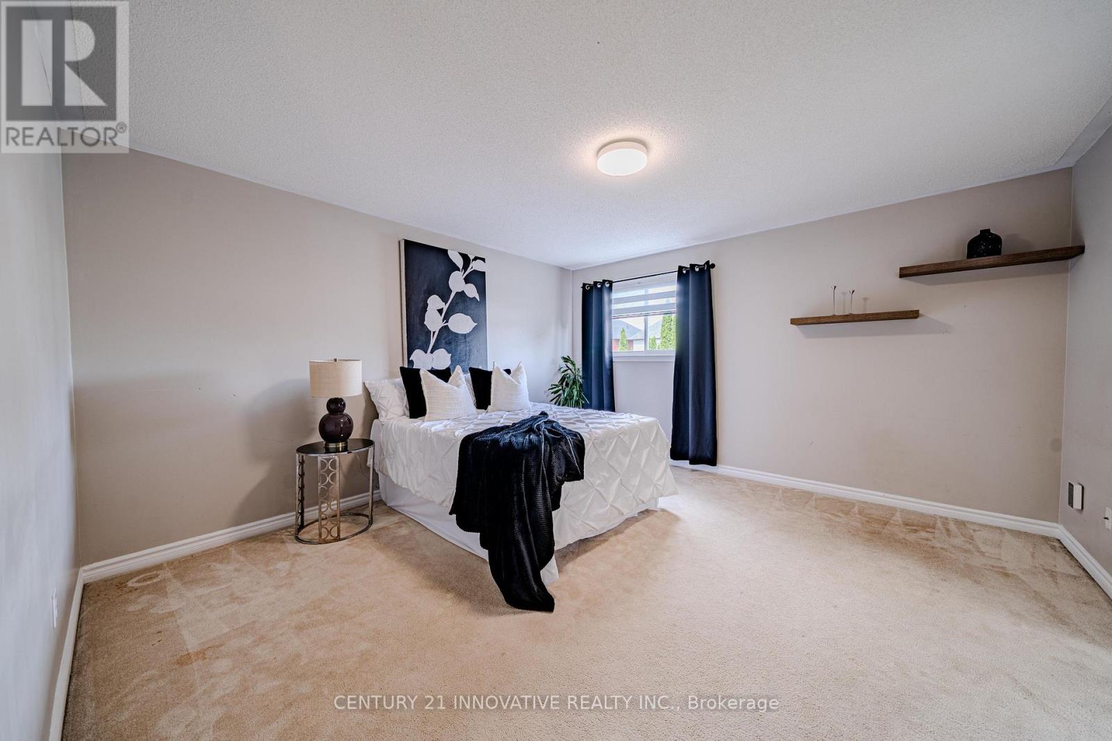 30 Castle Green Drive Property Photo 25