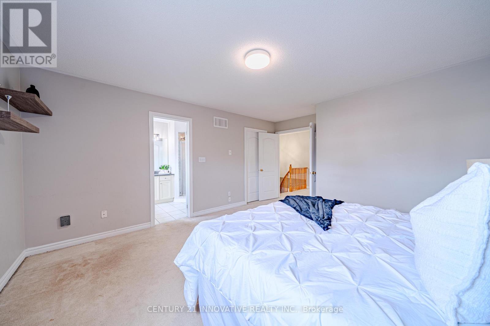 30 Castle Green Drive Property Photo 28