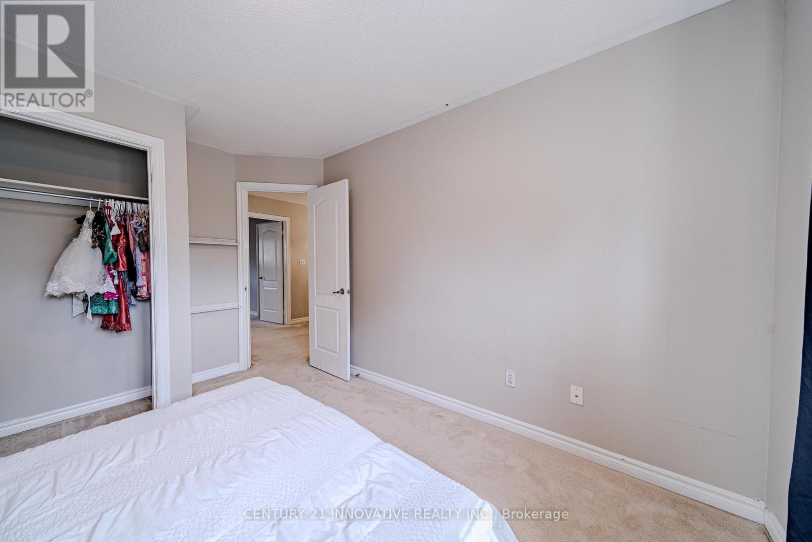 30 Castle Green Drive Property Photo 36