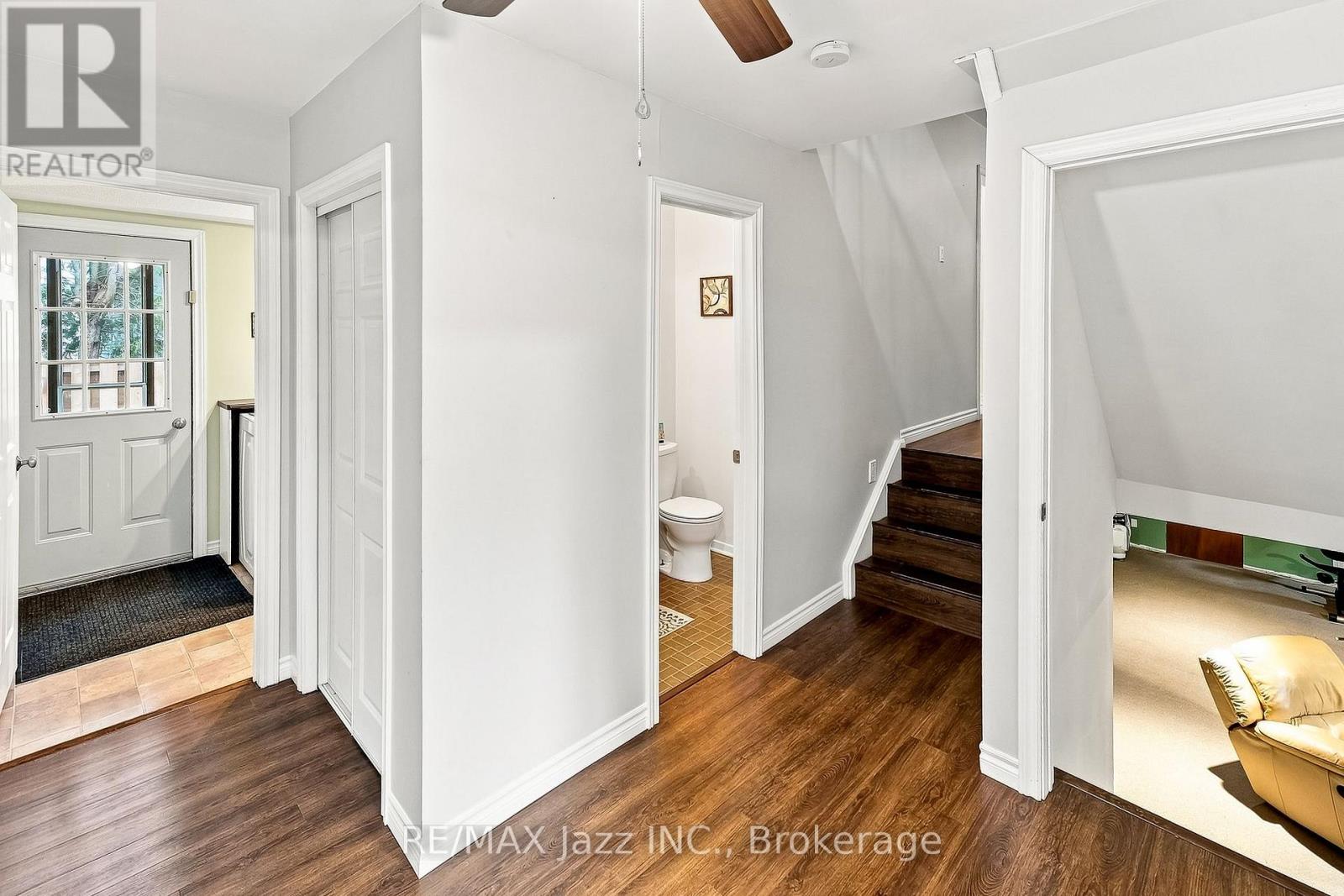 76 Chester Crescent Property Photo 28