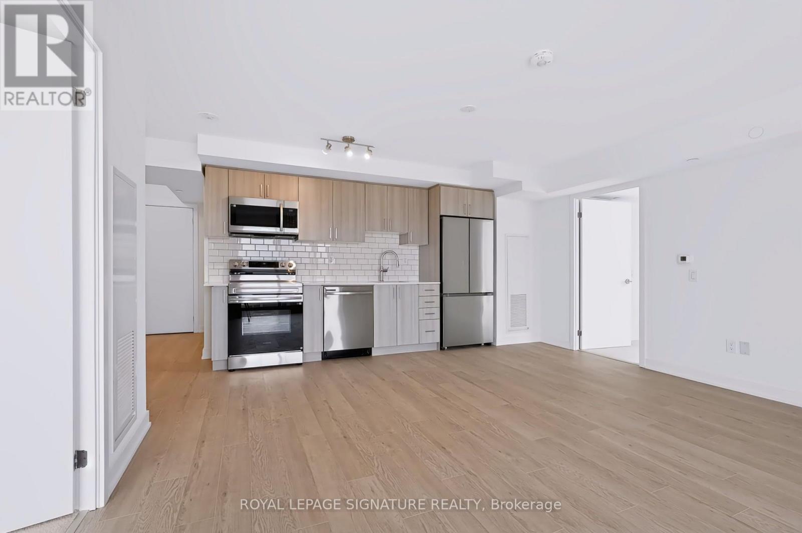 2011 - 1010 Sandy Beach Road Property Photo 7