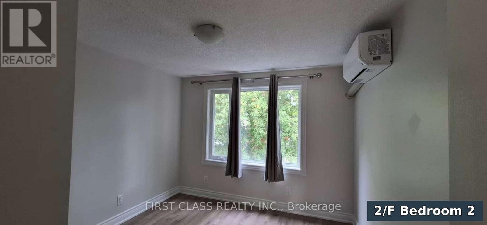 301 Rhodes Avenue Property Photo 12