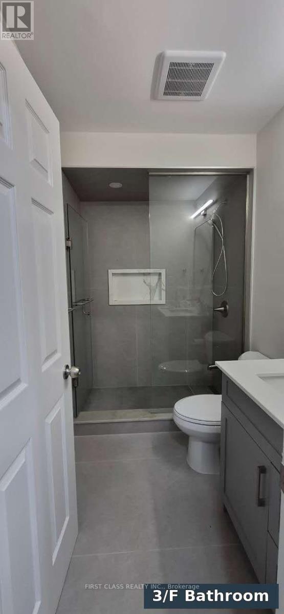 301 Rhodes Avenue Property Photo 17
