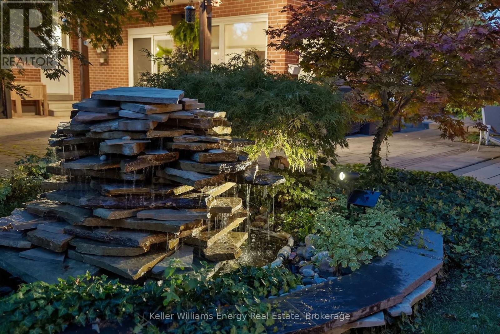 950 Swiss Heights Property Photo 41