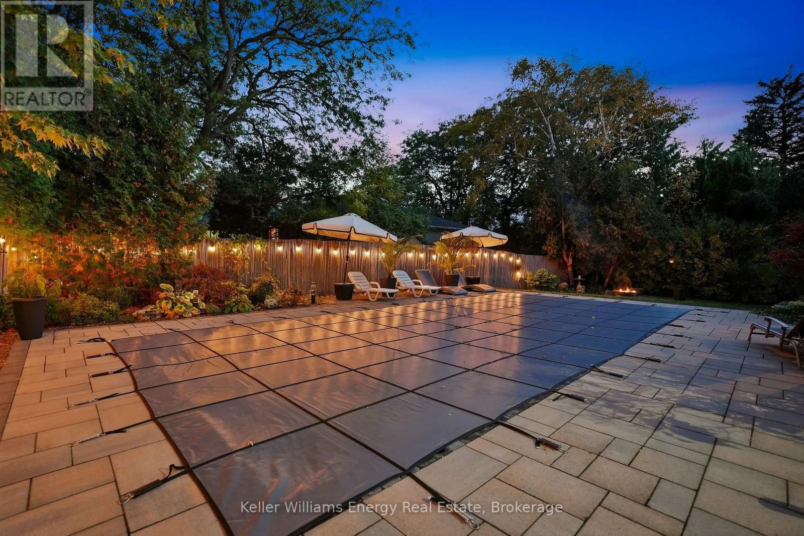 950 Swiss Heights Property Photo 43