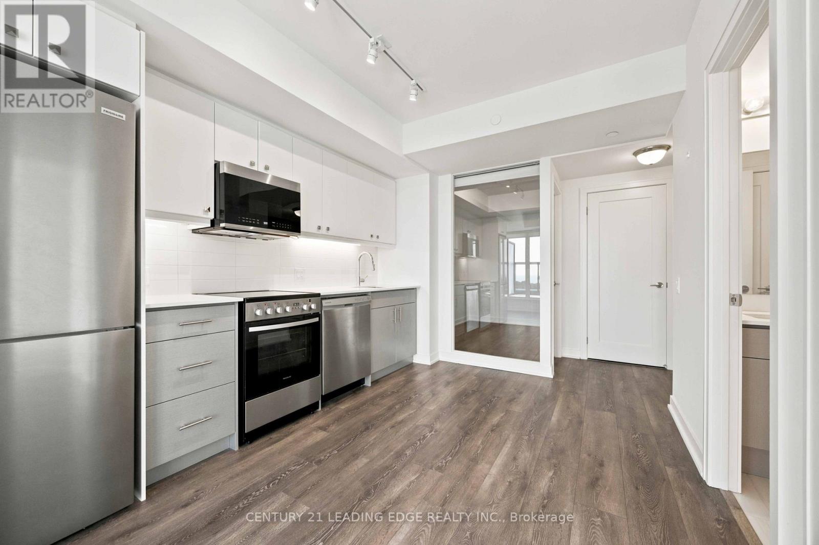 812 - 2 Manderley Drive Property Photo 25