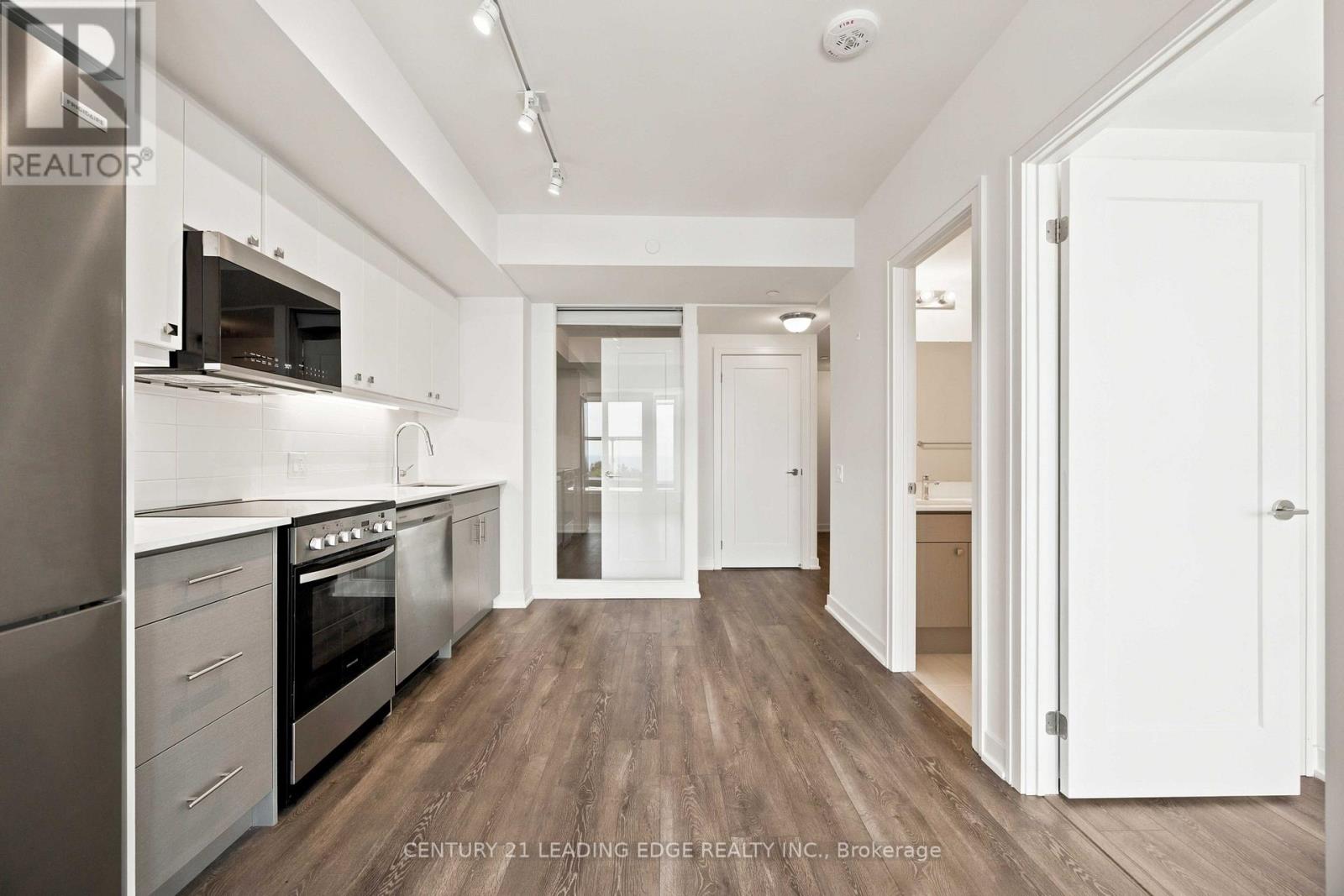 812 - 2 Manderley Drive Property Photo 29