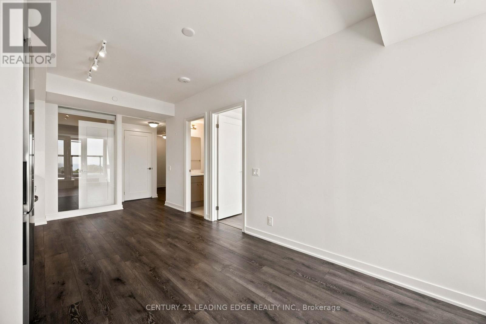 812 - 2 Manderley Drive Property Photo 40