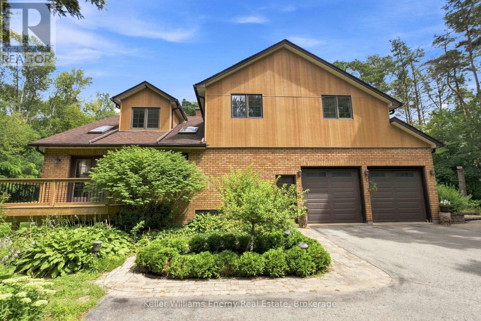 21 Stone Sound Property Photo 3