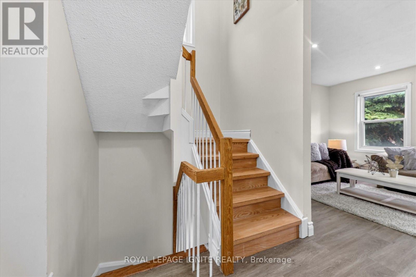 33 - 200 Murison Boulevard Property Photo 16