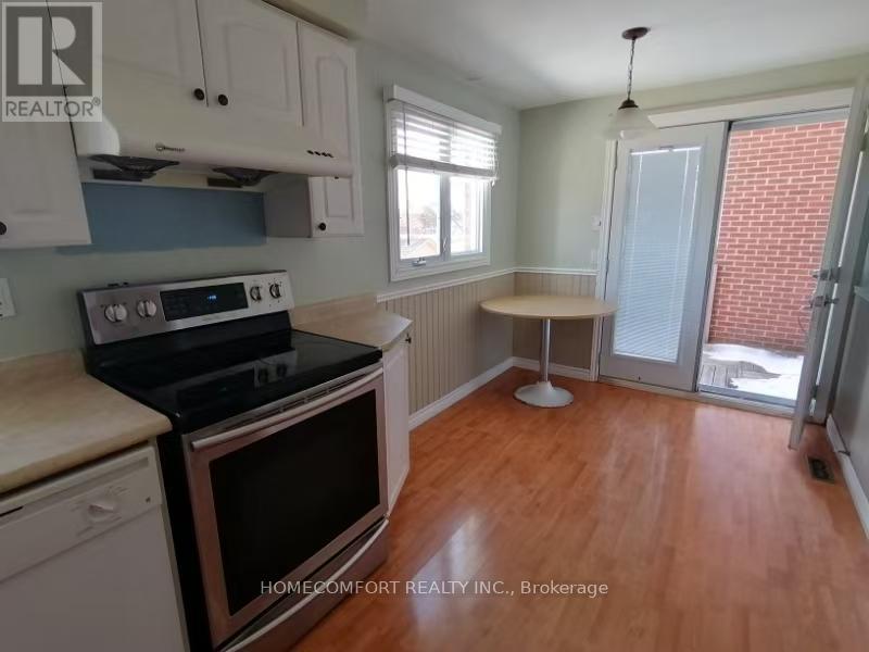 68 Carondale Crescent Property Photo 3