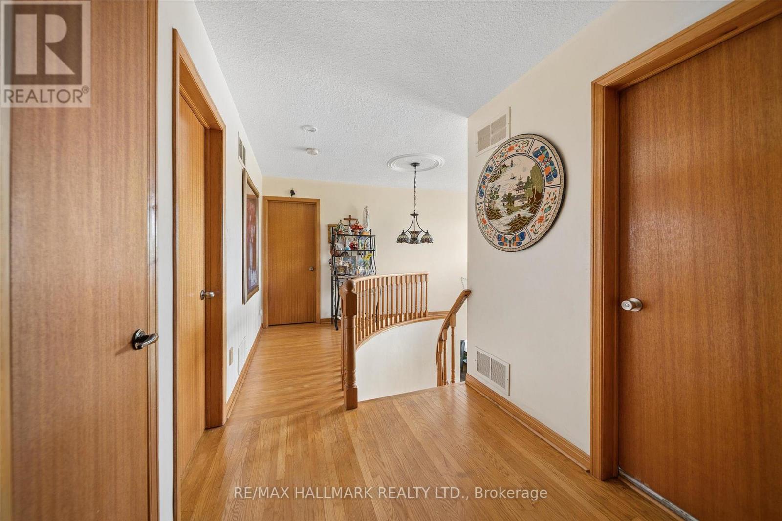 16 Ascolda Boulevard Property Photo 18