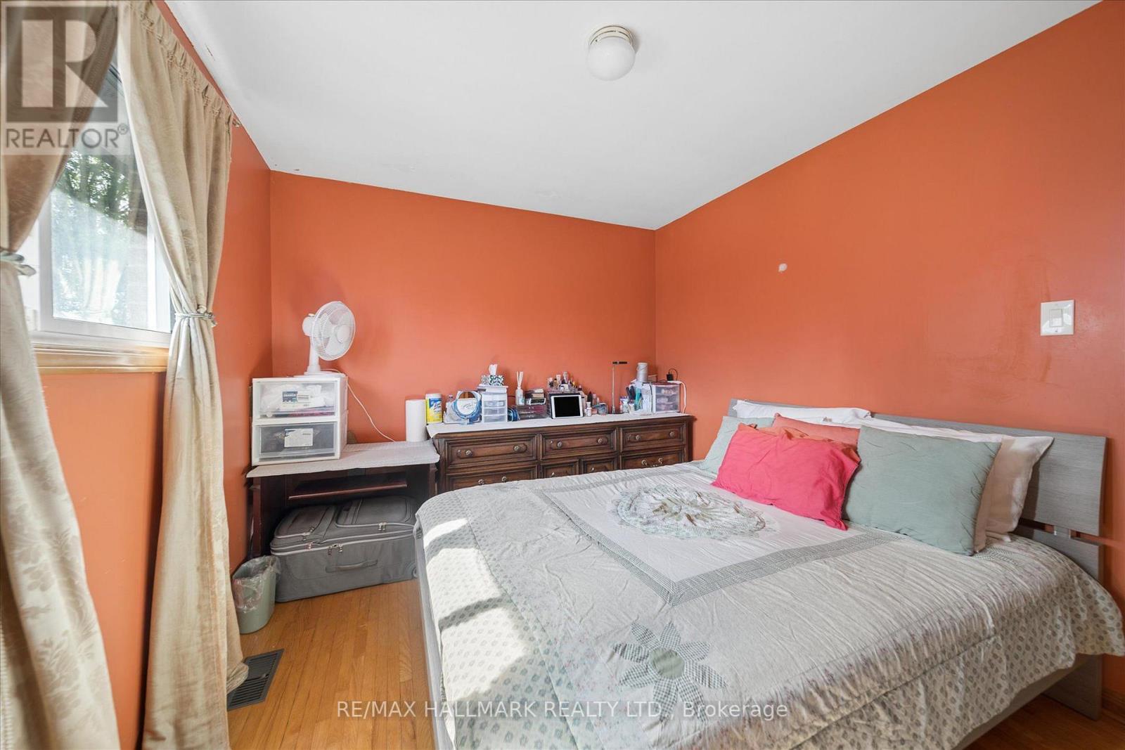 16 Ascolda Boulevard Property Photo 23