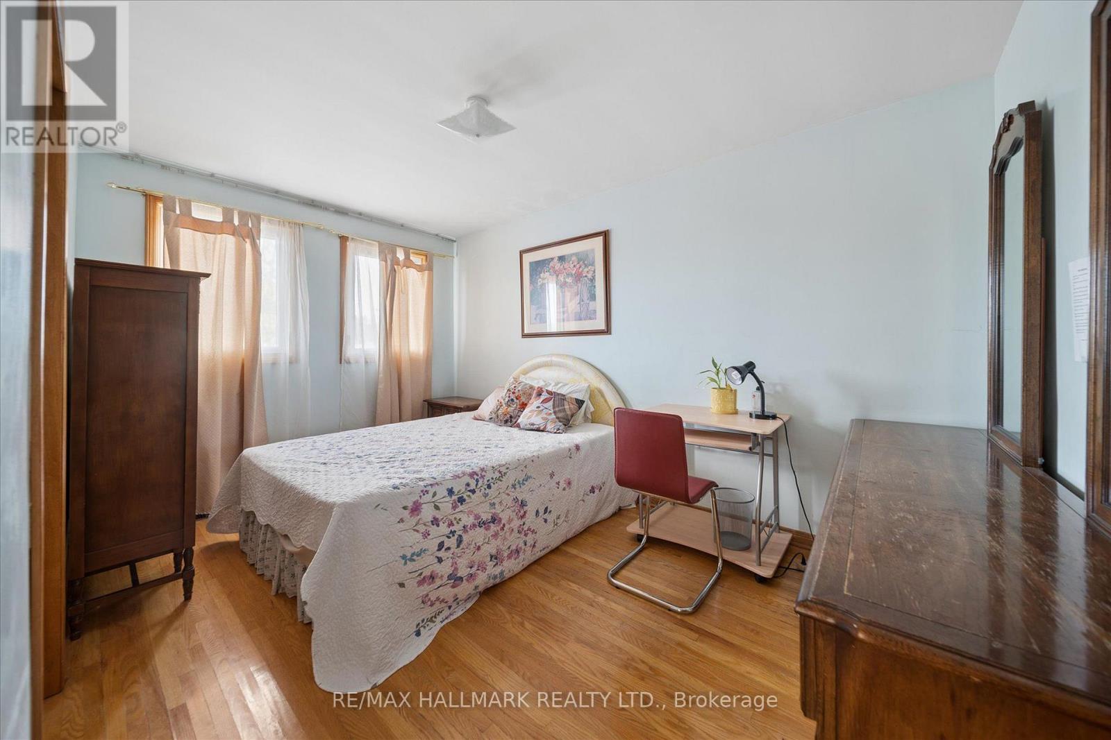 16 Ascolda Boulevard Property Photo 25